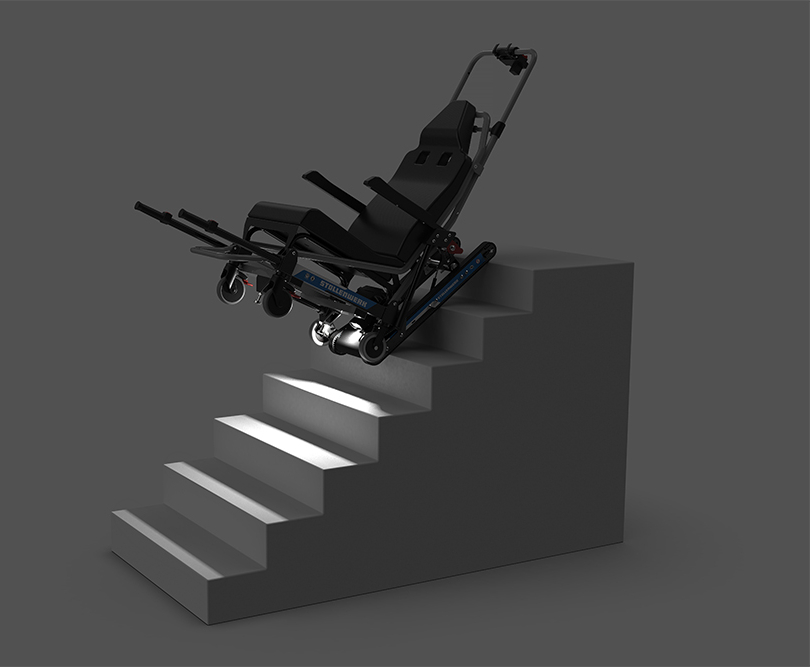 Nachtaufnahme_Treppensystem_CPC Freistehende Treppe mit CPC-Tragestuhl von Stollenwerk auf Treppe nach oben fahrend + Licht auf de Unterseite des Stuhls