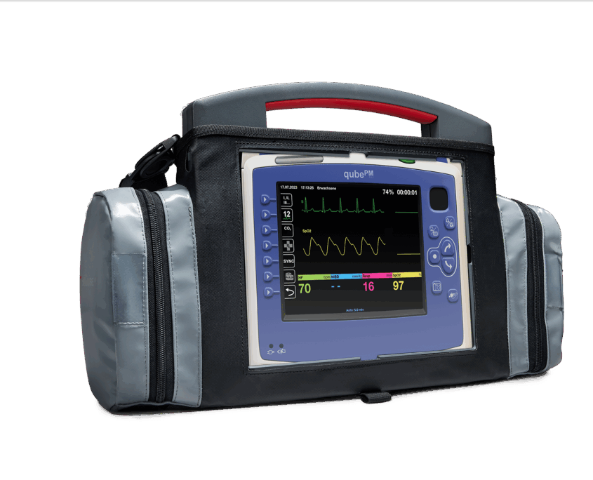 qubePM_L_Tasche_23_small EKG-Simulator in Tragetasche